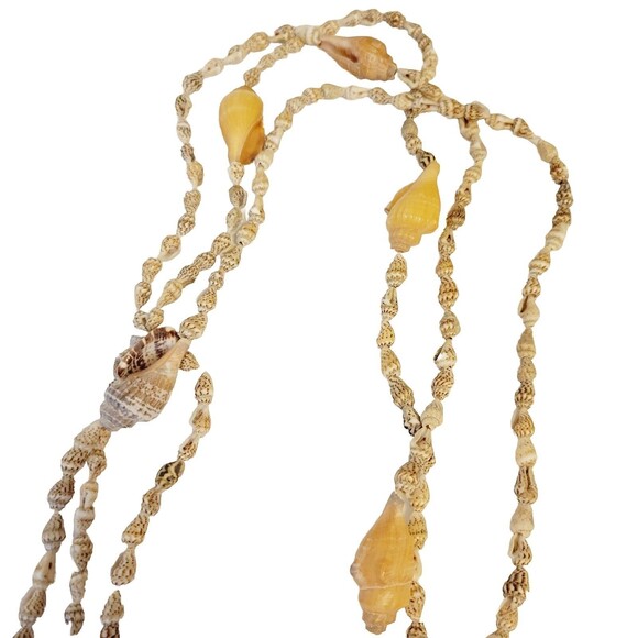 Vintage Shell Necklace Set Of Three Strings - Picture 9 of 10